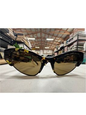 Bottega Veneta Tortoiseshell Cat Eye Sunglasses - Brown Lenses NWT